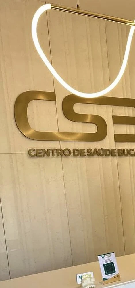 Recepção da CSB com o letreiro Centro de Saúde Bucal